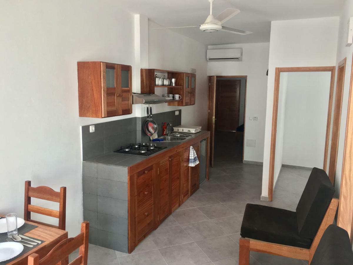Surfzone Beachside Apartments 산타 마리아 외부 사진