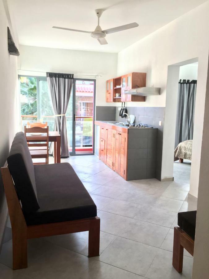 Surfzone Beachside Apartments 산타 마리아 외부 사진